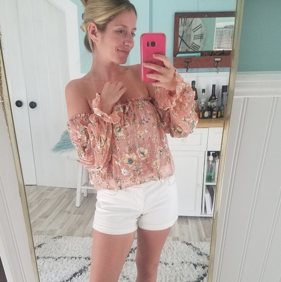 Forever 21 Tops - NWT Forever 21 Sheer floral off the shoulder top